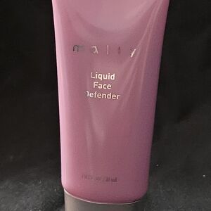 Mally Liquid Face Defender-Medium